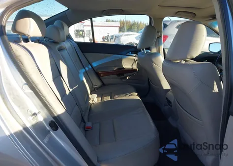 2011 Honda Accord 3.5 Ex-L z USA, uszkodzony, nr VIN 1HGCP3F80BA022683